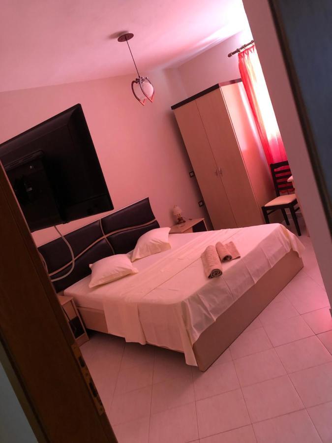 Hotel Vila Toska Piskupat Εξωτερικό φωτογραφία